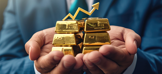 With Gold at Record Highs, Should You be Investing?